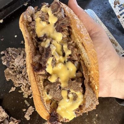   Philly Cheesesteak: อร่อยนุ่มละมุนลิ้น เผาหอมกรุ่นของเนื้อวัวย่างสไตล์ฟิลาเดลเฟีย